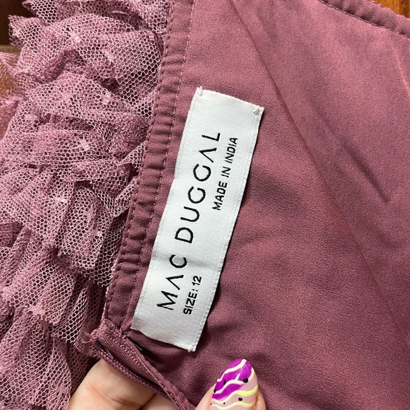 MAC DUGGAL Ruffle Cap Sleeve Embellished Tiered Gown - Picture 16 of 16